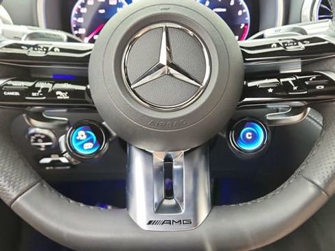 Used 2024 Mercedes-Benz SL 43 AMG image 43