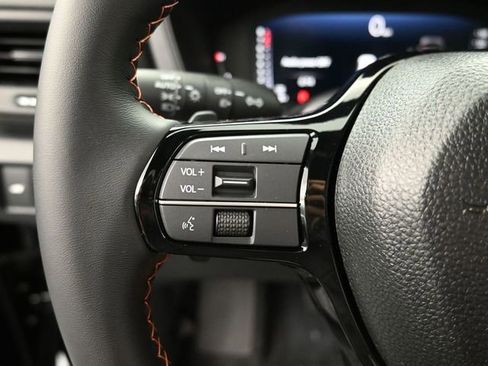 New 2026 Honda Pilot Sport image 12