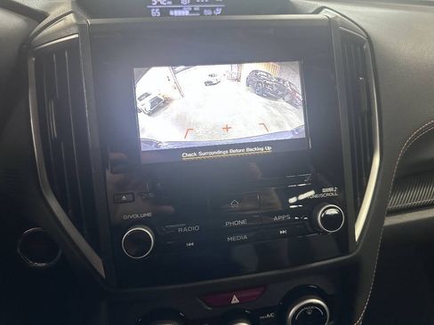 Used 2021 Subaru Crosstrek 2.0i Premium w/ Moonroof Package AWD/4WD image 11