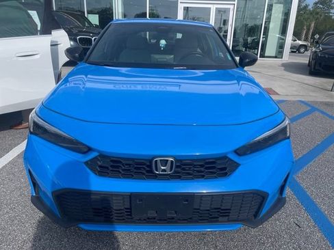 Used 2025 Honda Civic Sport image 3