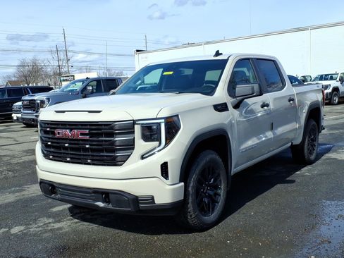 New 2026 GMC Sierra 1500 Pro w/ Graphite Edition image 3