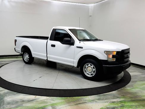 Used 2016 Ford F150 XL RWD image 3