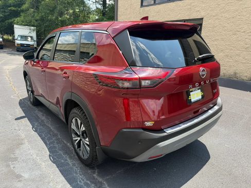 Used 2022 Nissan Rogue SV FWD image 10