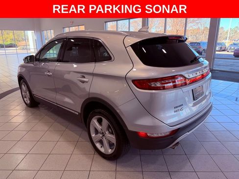 Used 2017 Lincoln MKC Premiere image 5