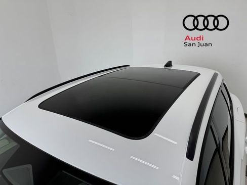 Used 2025 Audi Q6 e-tron Premium w/ Convenience Package RWD image 7
