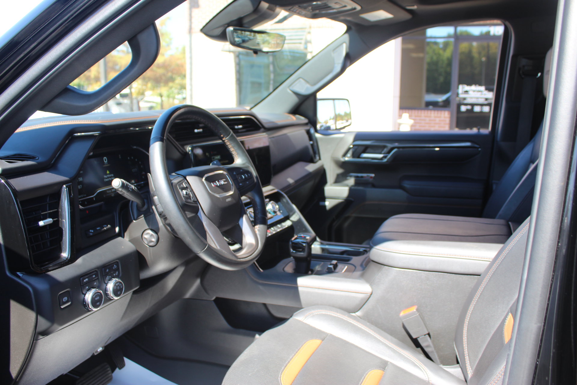 Used 2023 GMC Sierra 1500 AT4 AWD/4WD image 16