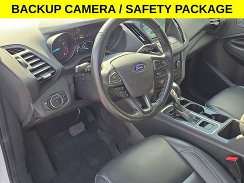 Used 2019 Ford Escape SEL AWD/4WD image 9