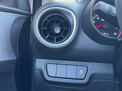 Used 2022 Kia Forte LXS image 19