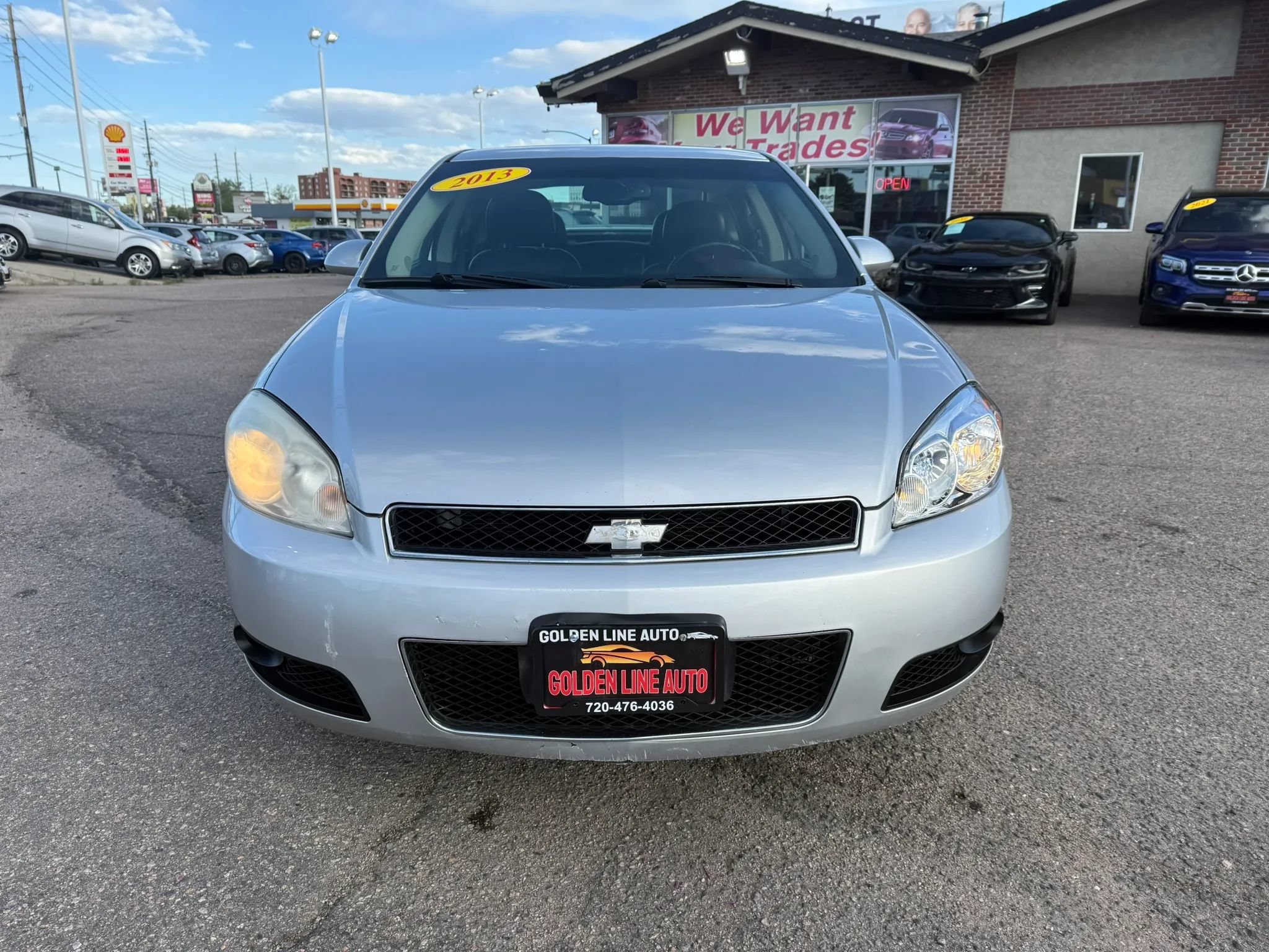 Used 2013 Chevrolet Impala LTZ FWD image 3