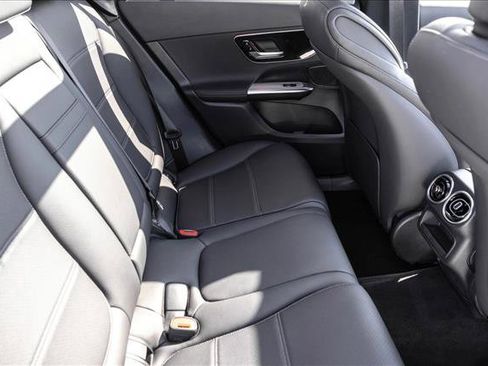 Certified 2026 Mercedes-Benz GLC 300 4MATIC image 28