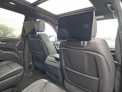 Used 2021 Cadillac Escalade Sport w/ Driver Assist Tech Package image 12