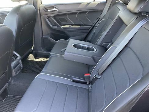 Used 2024 Volkswagen Tiguan SEL R-Line image 26