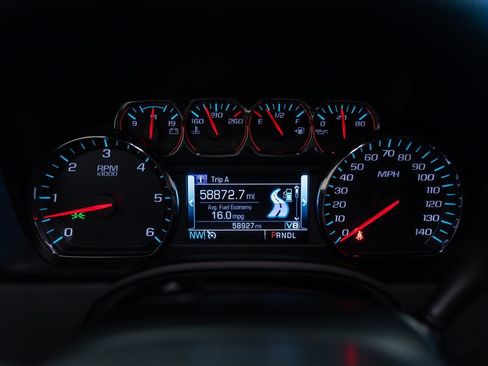 Used 2019 GMC Yukon SLT w/ HD Trailering Package AWD/4WD image 15