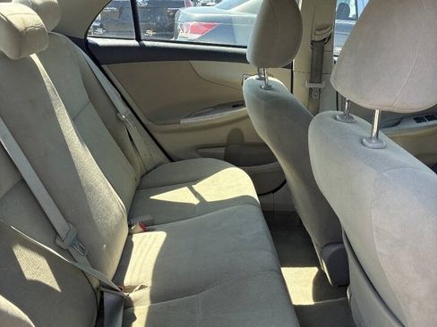 Used 2012 Toyota Corolla LE FWD image 14