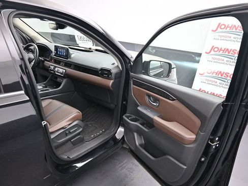 Used 2023 Honda Pilot Elite image 29