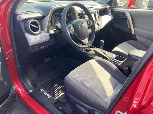 Used 2013 Toyota RAV4 XLE AWD/4WD image 47