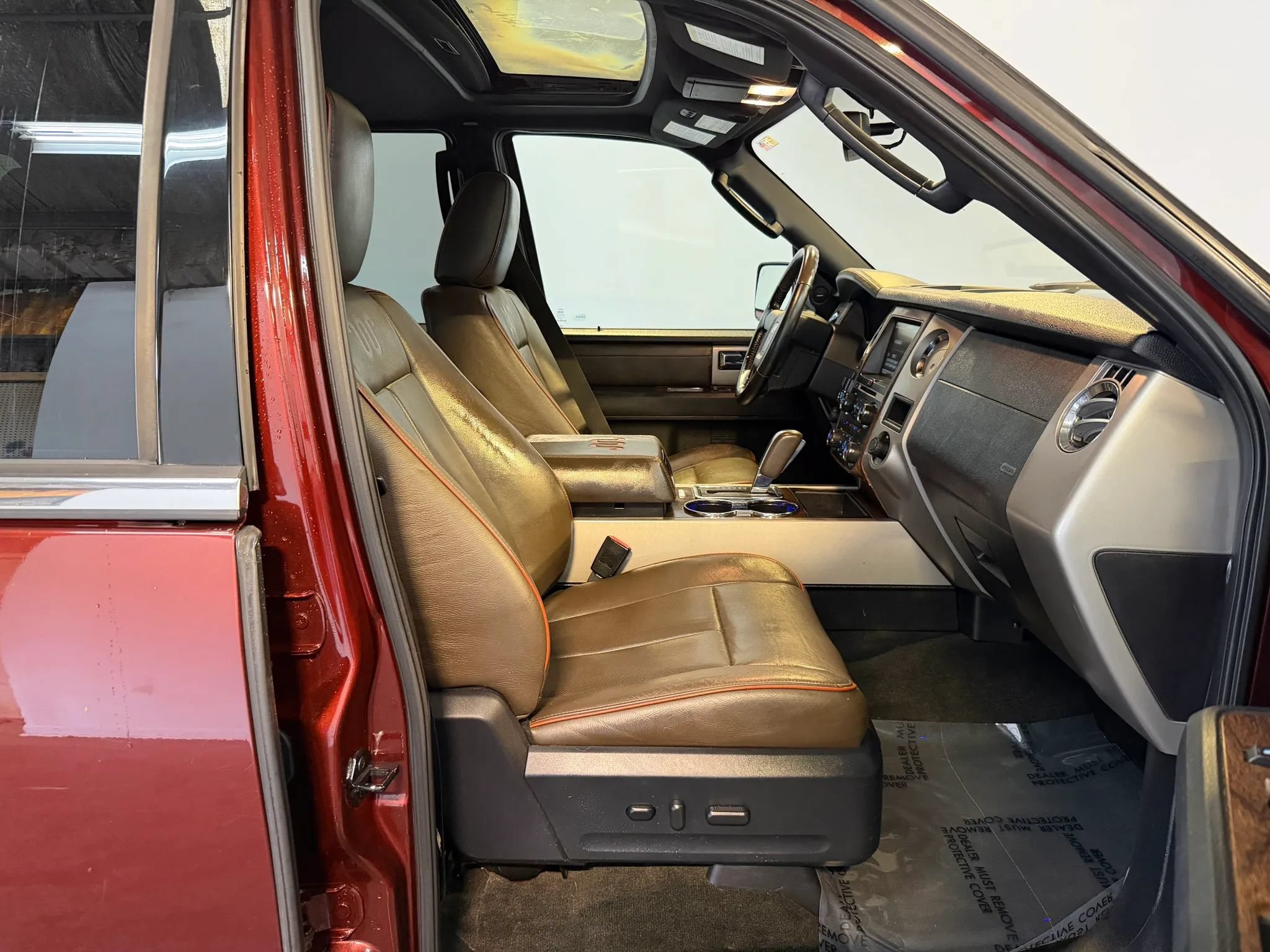Used 2015 Ford Expedition King Ranch AWD/4WD image 28