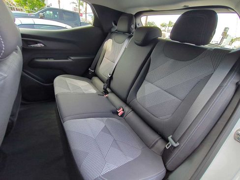 New 2027 Chevrolet Bolt LT w/ Comfort Package FWD image 23