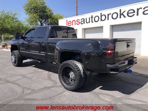 Used 2016 GMC Sierra 3500 Denali w/ Duramax Plus Package AWD/4WD image 7