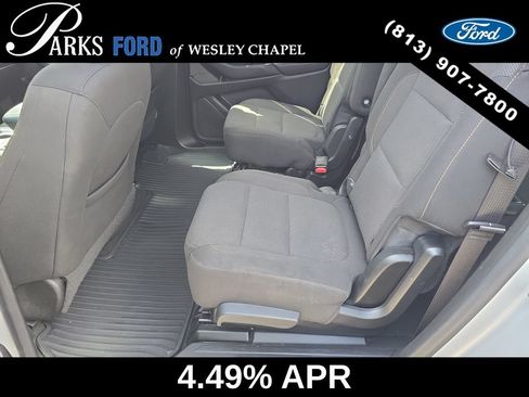 Used 2019 Chevrolet Traverse LT FWD image 15
