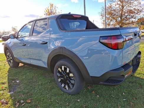 New 2026 Hyundai Santa Cruz SE image 3