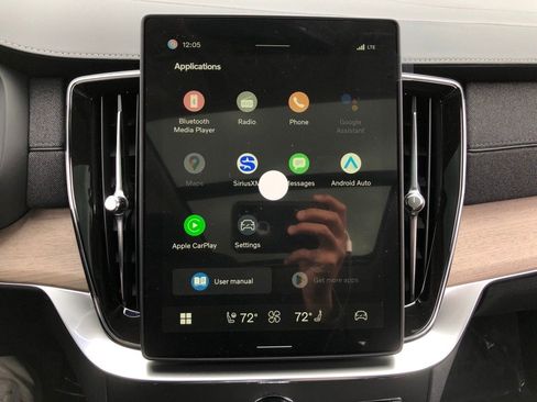 New 2026 Volvo XC90 B6 Plus w/ Protection Package Premier image 23