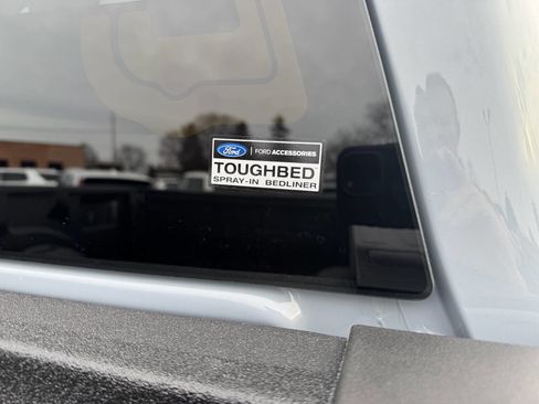 Used 2024 Ford F250 Platinum image 17