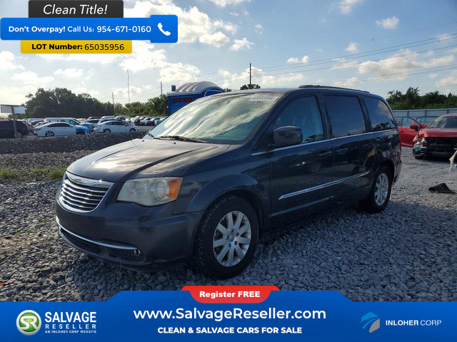 Used 2014 Chrysler Town & Country Touring FWD image 1
