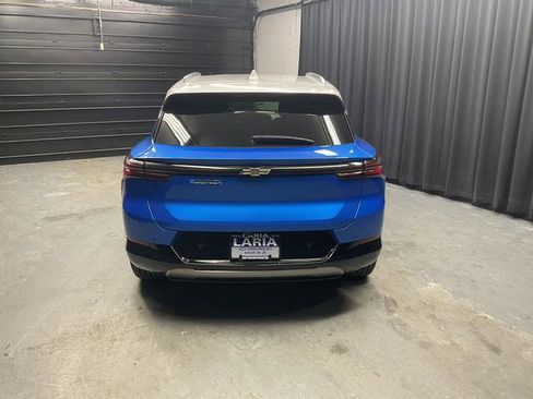 Used 2024 Chevrolet Equinox EV LT image 5