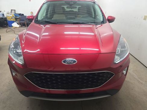 Used 2022 Ford Escape SEL image 21