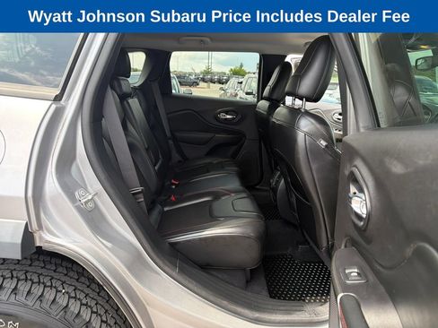 Used 2020 Jeep Cherokee Trailhawk w/ Cold Weather Group AWD/4WD image 43