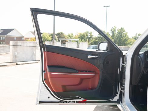 Used 2020 Dodge Charger Scat Pack RWD image 41
