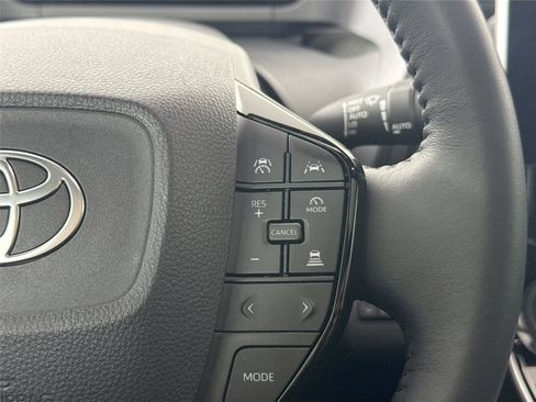 Used 2024 Toyota bZ4X XLE image 18