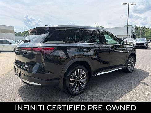 Certified 2026 INFINITI QX60 Luxe w/ Cargo Package FWD image 13