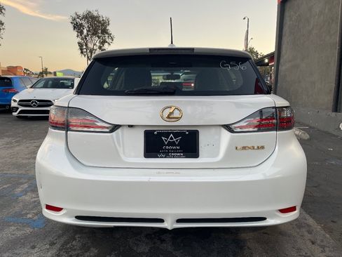 Used 2013 Lexus CT 200h image 8