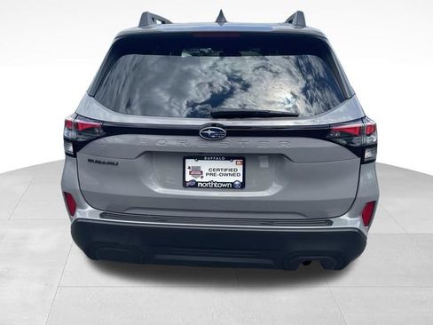 Used 2026 Subaru Forester Premium AWD/4WD image 3