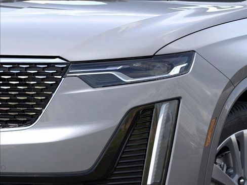 New 2025 Cadillac XT6 Premium Luxury image 10
