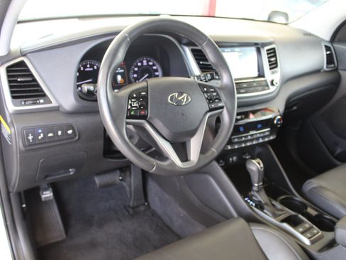 Used 2018 Hyundai Tucson Limited w/ Ultimate Package 02 AWD/4WD image 28