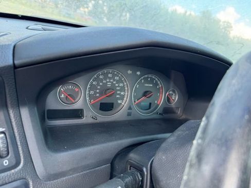 Used 2006 Volvo S60 2.5T image 4