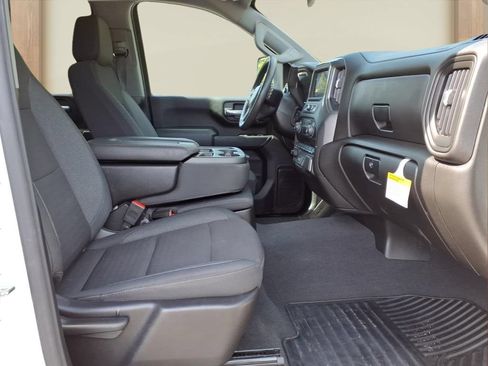 Certified 2025 Chevrolet Silverado 2500 Custom w/ Custom Value Package AWD/4WD image 34