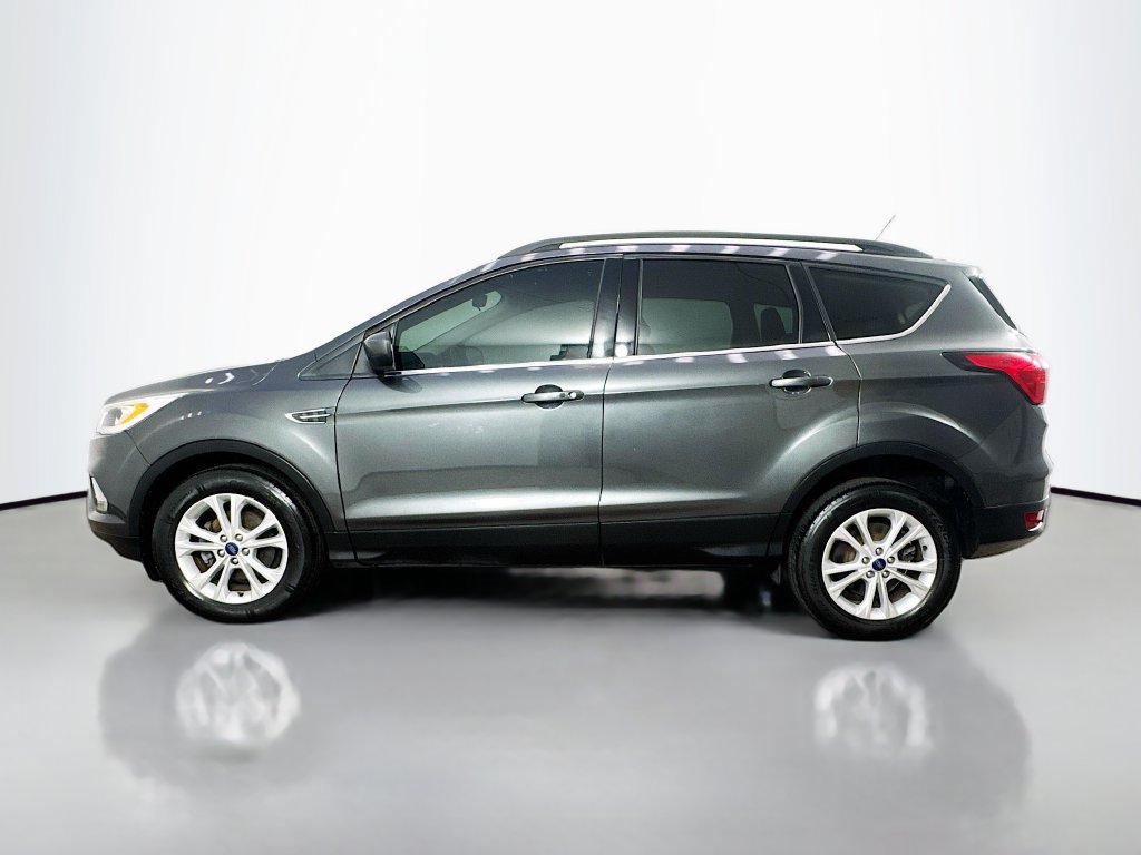 Used 2019 Ford Escape SEL FWD image 4