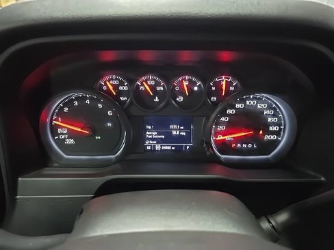 Used 2022 Chevrolet Silverado 1500 Custom Trail Boss AWD/4WD image 21