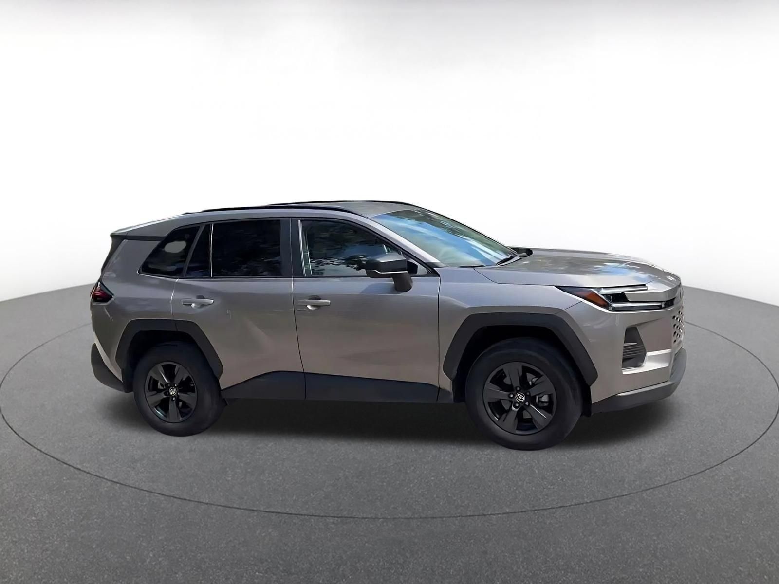 Used 2026 Toyota RAV4 LE AWD/4WD image 2