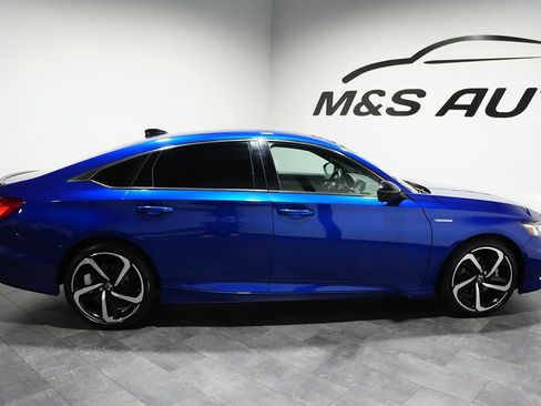 Used 2022 Honda Accord Sport image 9