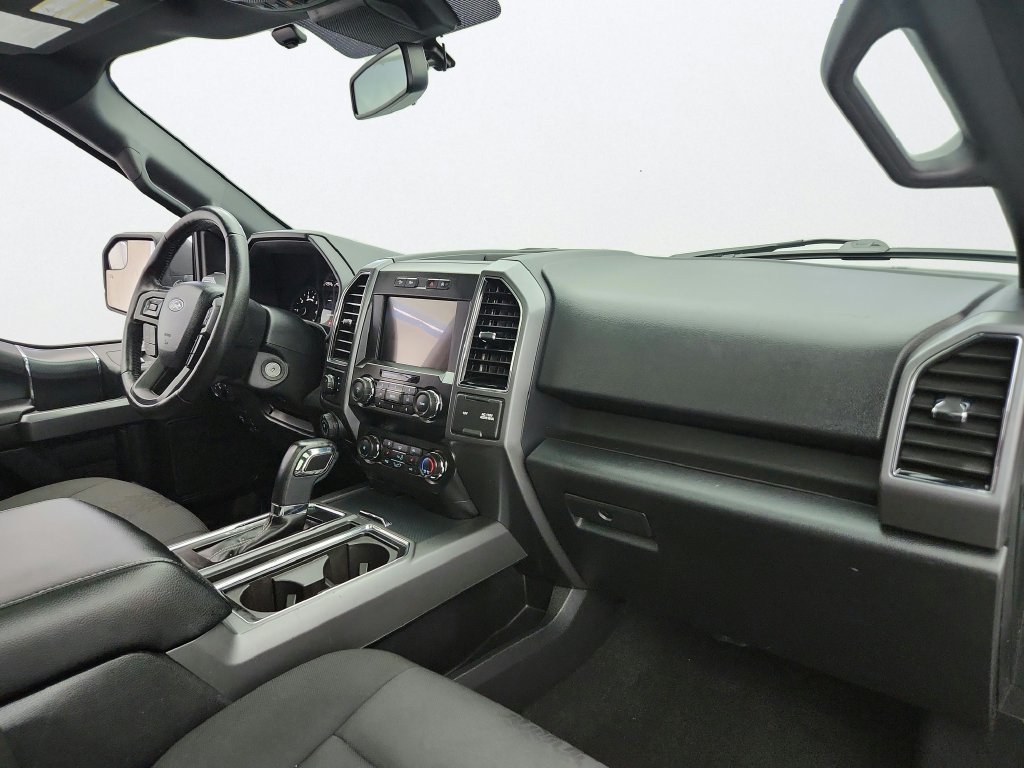 Used 2019 Ford F150 XLT w/ Equipment Group 302A Luxury AWD/4WD image 26