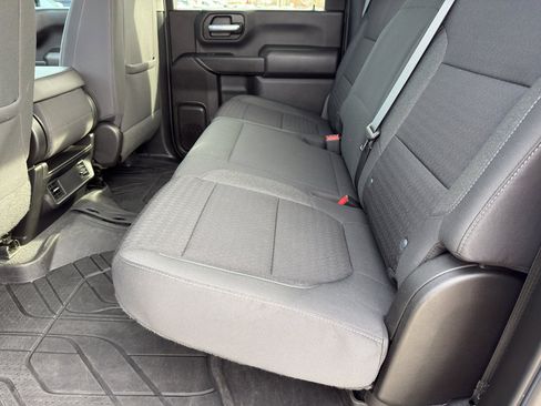 Used 2022 Chevrolet Silverado 2500 Custom w/ Custom Value Package image 25