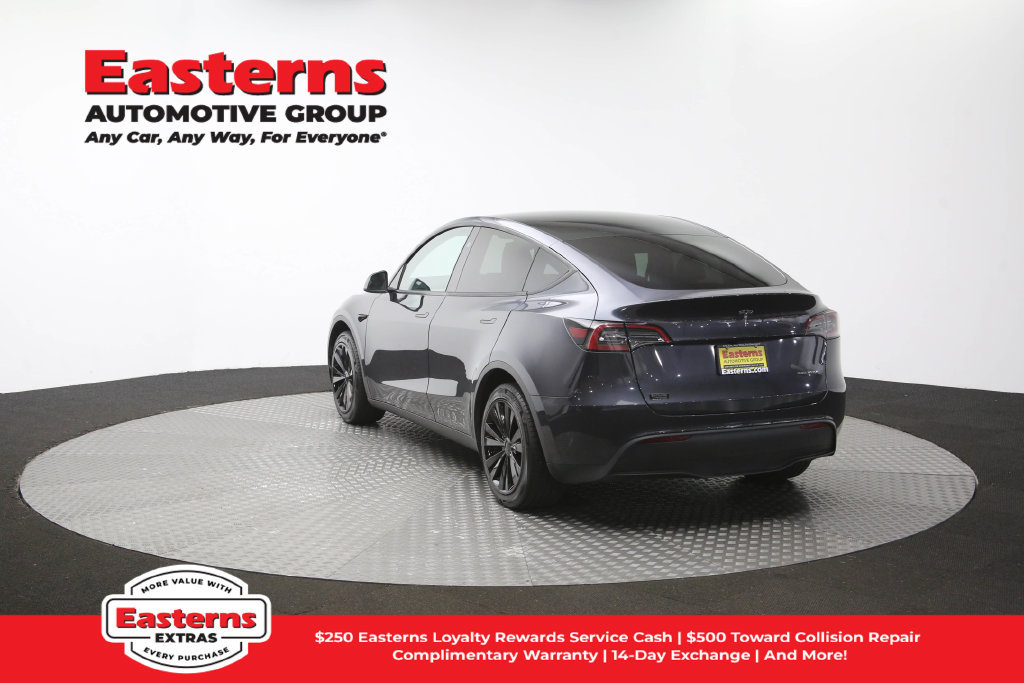 Used 2024 Tesla Model Y Long Range AWD/4WD image 62