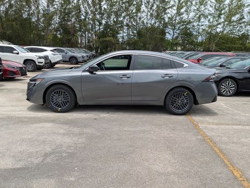 New 2026 Nissan Sentra SV FWD image 5