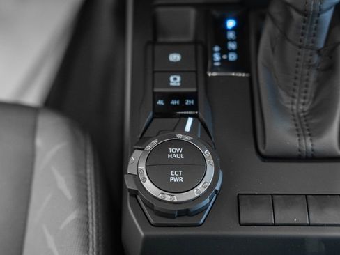 New 2026 Toyota Tacoma SR5 AWD/4WD image 24