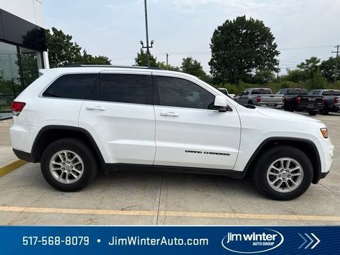 Used 2020 Jeep Grand Cherokee Laredo AWD/4WD image 6